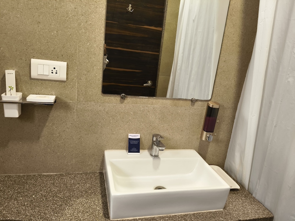 hotel grand continent hitech city laxmi cyber city