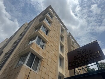 hotel grand continent hitech city laxmi cyber city