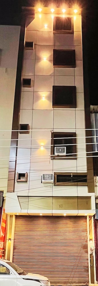 balajii guest house