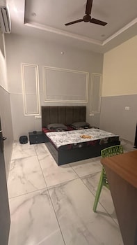 sapphire hotel and banquet