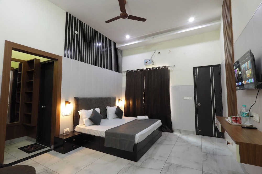 sapphire hotel and banquet