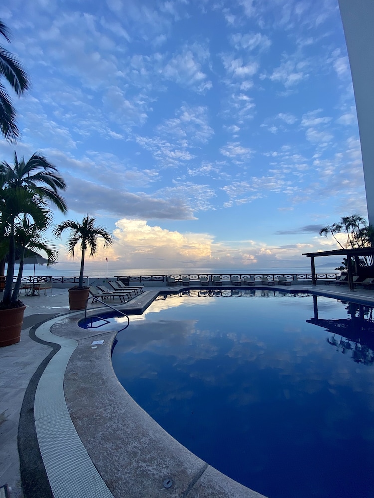 costa sur resort and spa