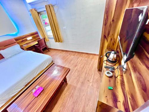 Manya Palace,,3 star