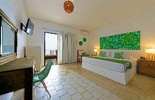 emperador vallarta beachfront hotel and suites