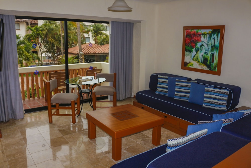 plaza pelicanos grand beach resort all inclusive