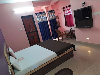 hotel aadhya beach resort puri