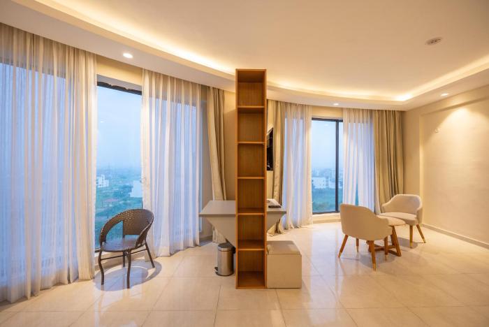 villa vistosa omaxe hazratganj