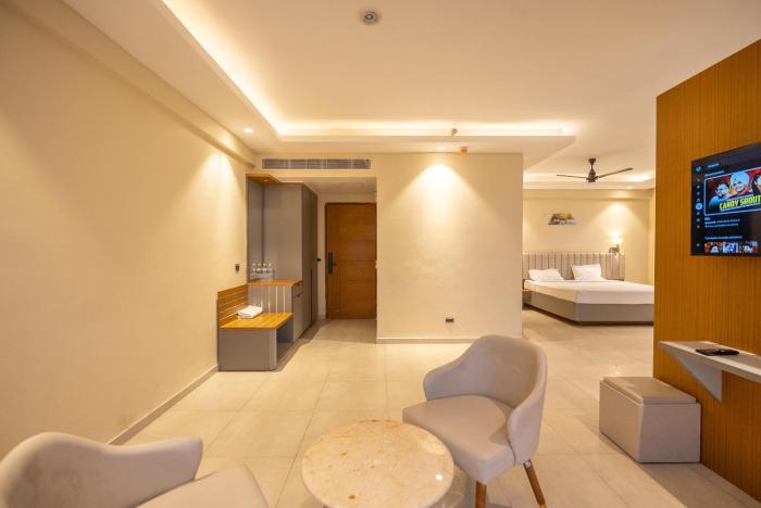 villa vistosa omaxe hazratganj