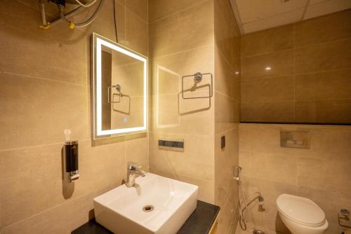 villa vistosa omaxe hazratganj