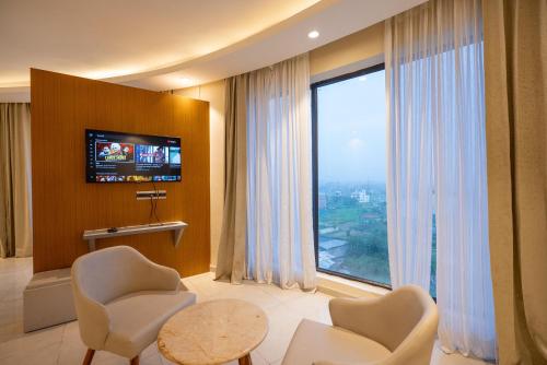 villa vistosa omaxe hazratganj