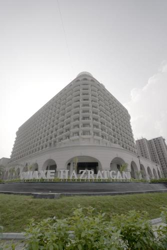 villa vistosa omaxe hazratganj