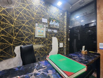 hotel shivans palace