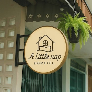 A Little Nap Hometel,,2 star