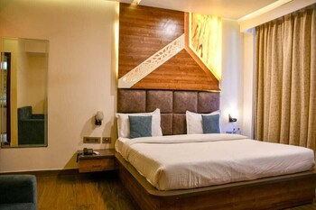 hotel leosh lansdwone