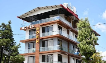 hotel leosh lansdwone