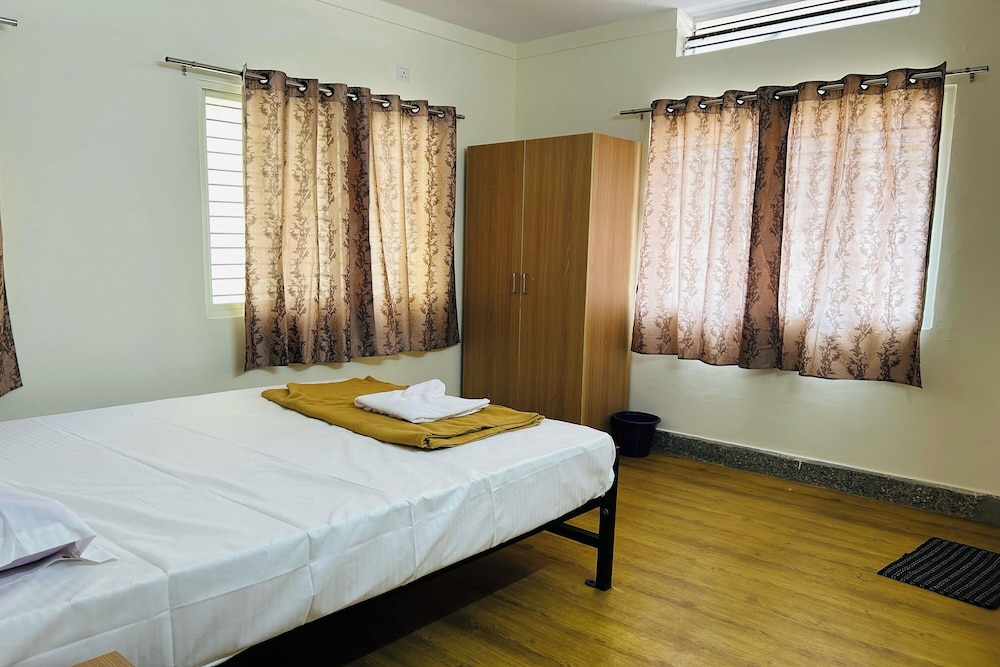 sri manjunatha residency