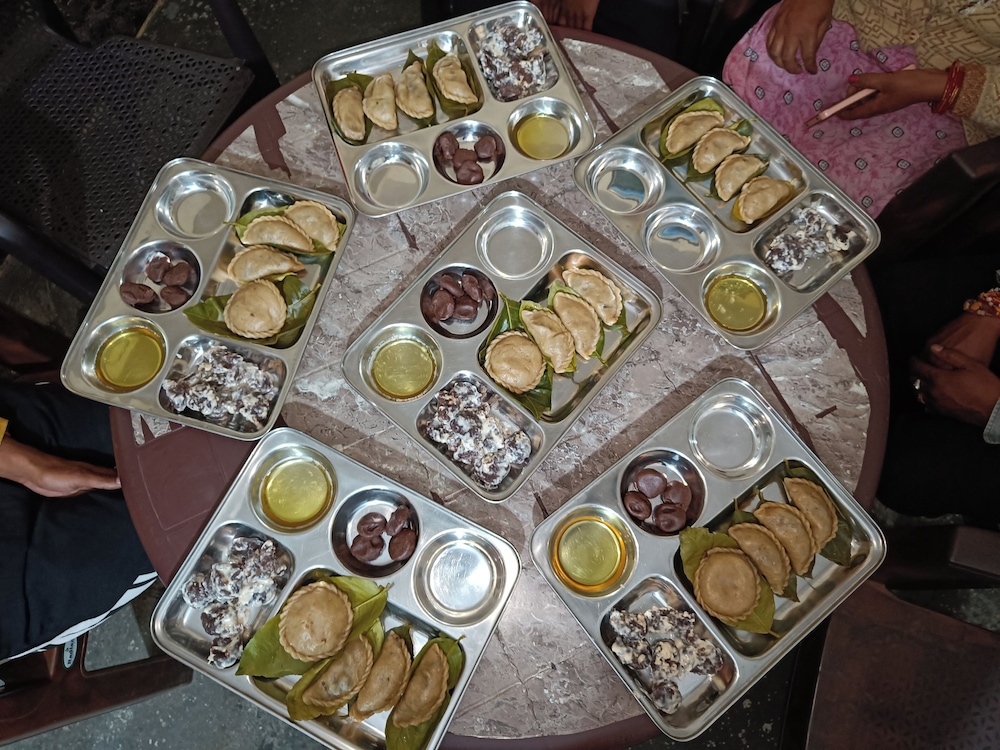 anurag hotel chakrata