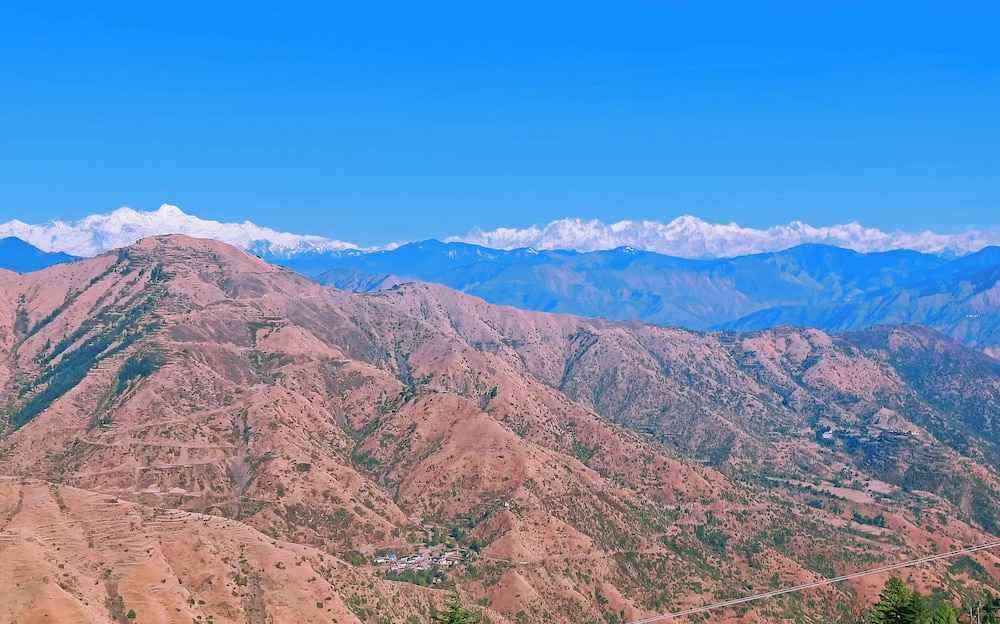 anurag hotel chakrata