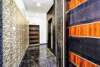 hotel greenlane suites