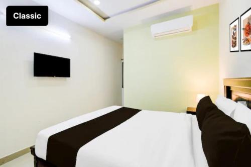 hotel greenlane suites