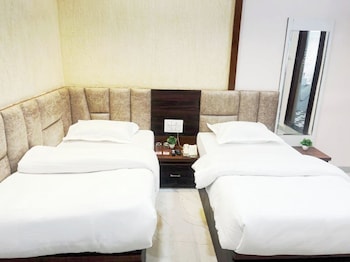 hotel jageshwari inn