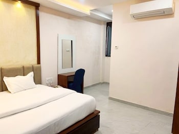 hotel jageshwari inn