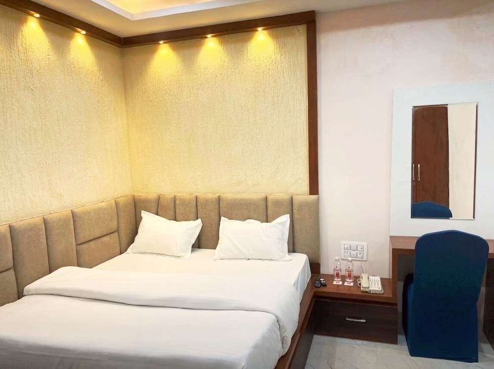 hotel jageshwari inn