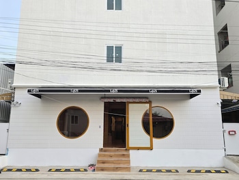 Loft2s.Rangsit,,2 star