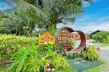 hotel o asiacamp chalet tanjung karang