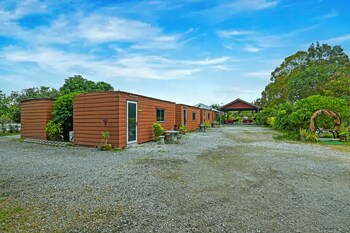 hotel o asiacamp chalet tanjung karang