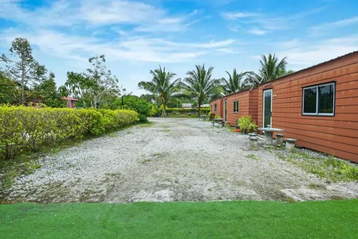 hotel o asiacamp chalet tanjung karang