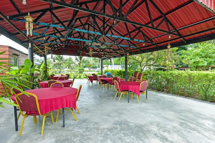 hotel o asiacamp chalet tanjung karang