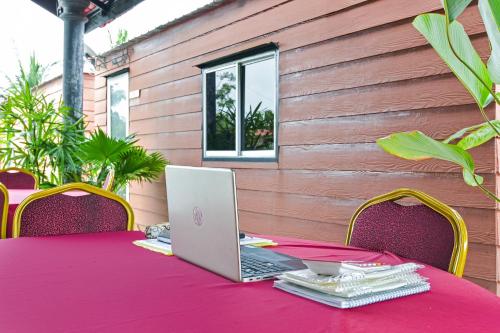 hotel o asiacamp chalet tanjung karang