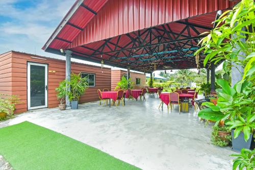 hotel o asiacamp chalet tanjung karang