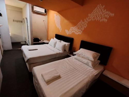 the ardens hotel taman pelangi jb