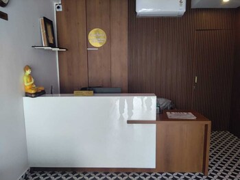 adithi comforts inn and suites