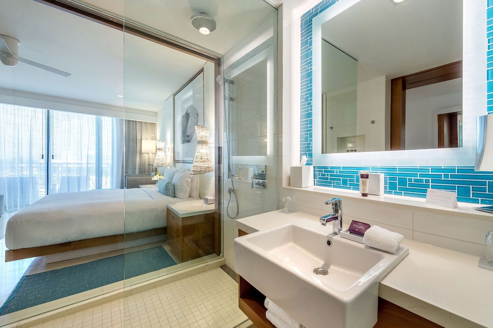 grand hyatt baha mar