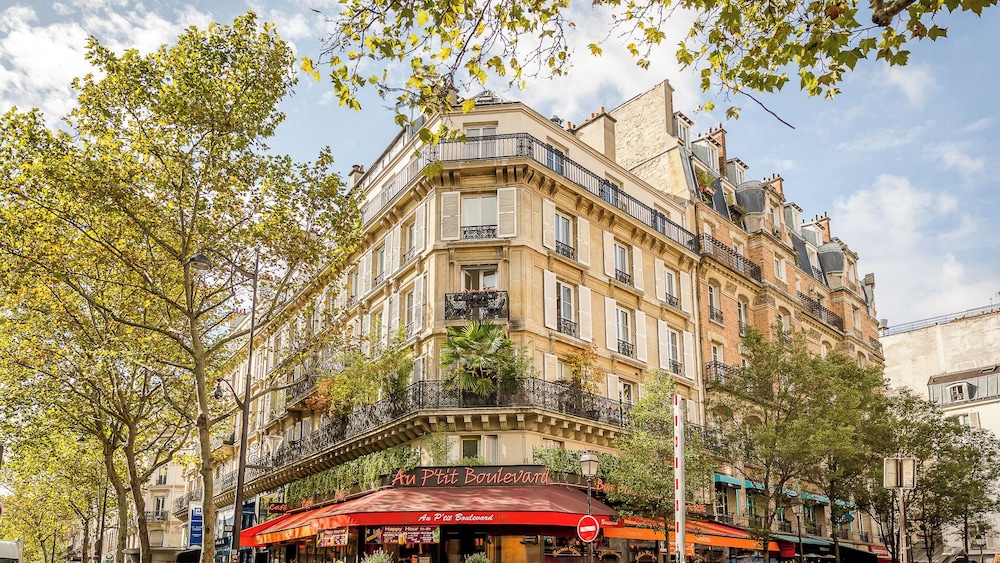 paris
