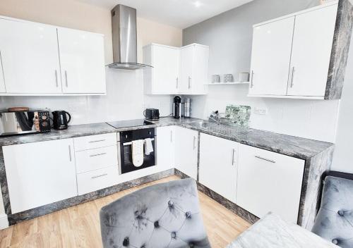 stylish and modern 2br flat