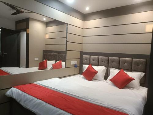 Hotel The Ramson,,3 star