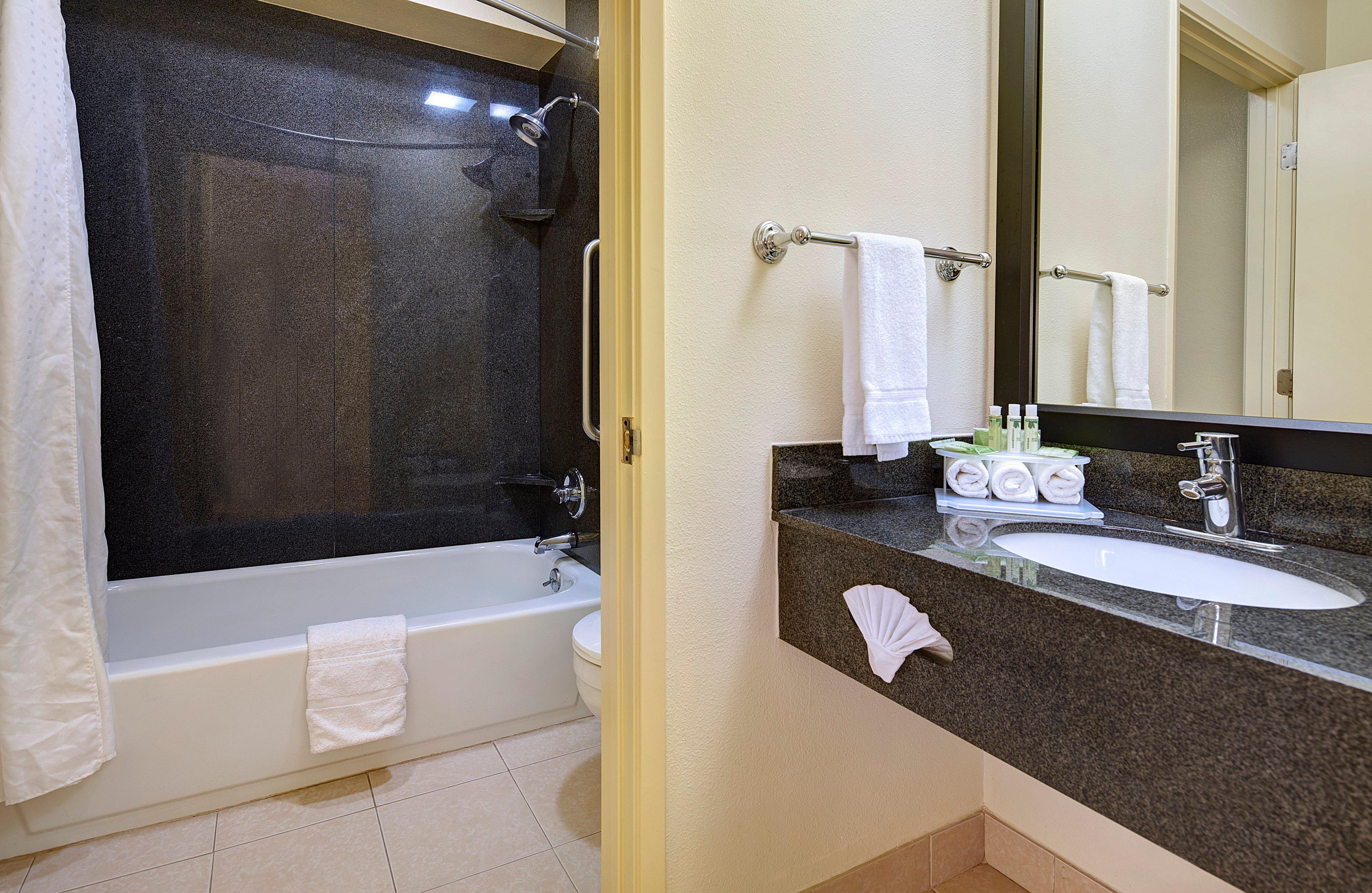 holiday inn express san diego south national city