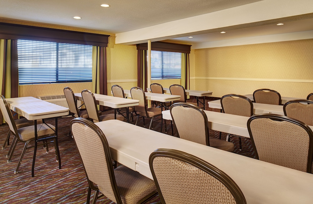holiday inn express san diego south national city