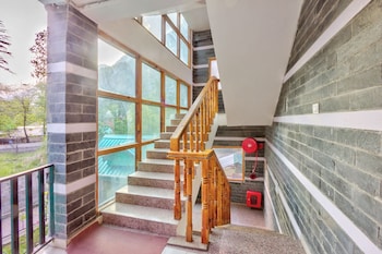 aman place by hotel malabar kasol