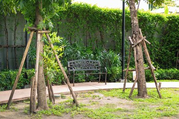 the rich grand residence sukhumvit