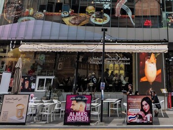 the rich grand residence sukhumvit