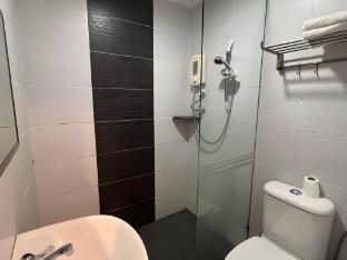 havona hotel permas jaya self check in