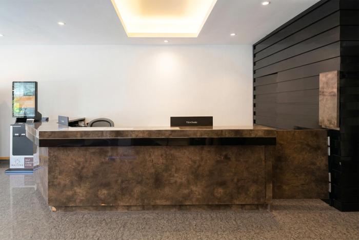 havona hotel permas jaya self check in