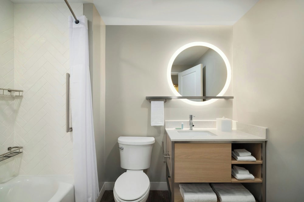 towneplace suites by marriott newport news airport