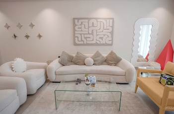 mabaat al moroj 3br apt 601
