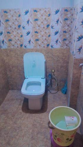 lakshman guest house varanasi